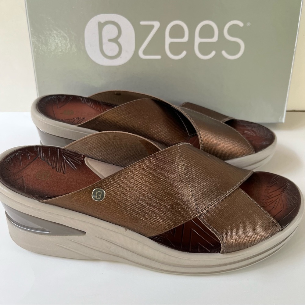 Bzees Wedge Sandals. Size 8.5